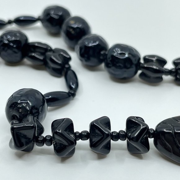 Vintage Miriam Haskell Beaded Choker Necklace Black Asymmetrical Dimple Beads - Picture 2 of 9